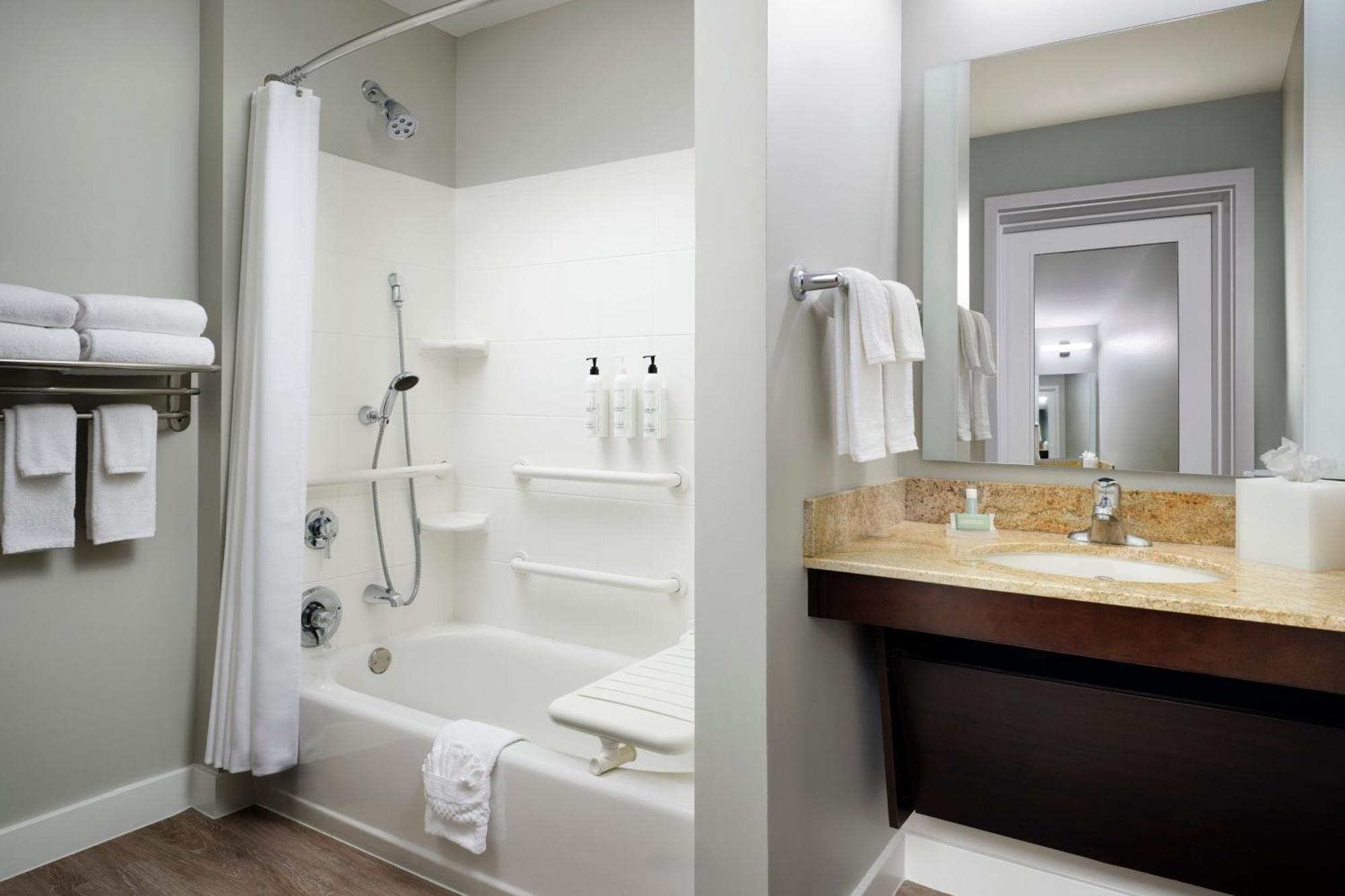 One-Bedroom Suite