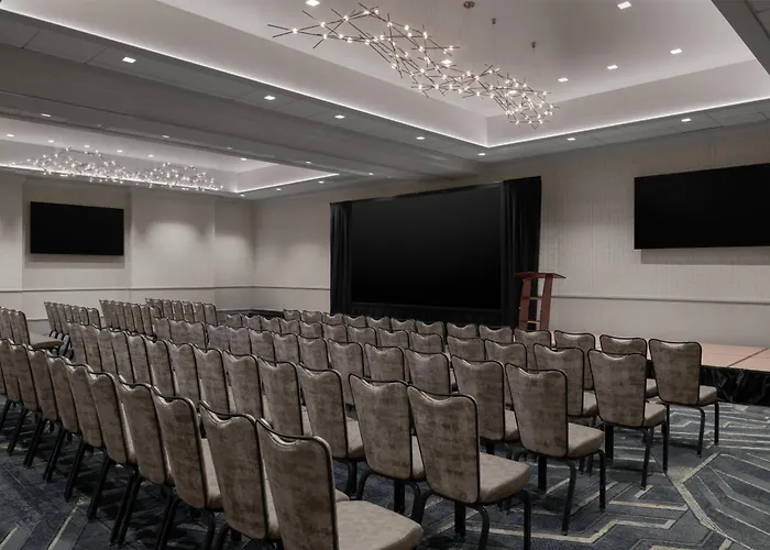 Hilton Santa Clara - Newly Renovated